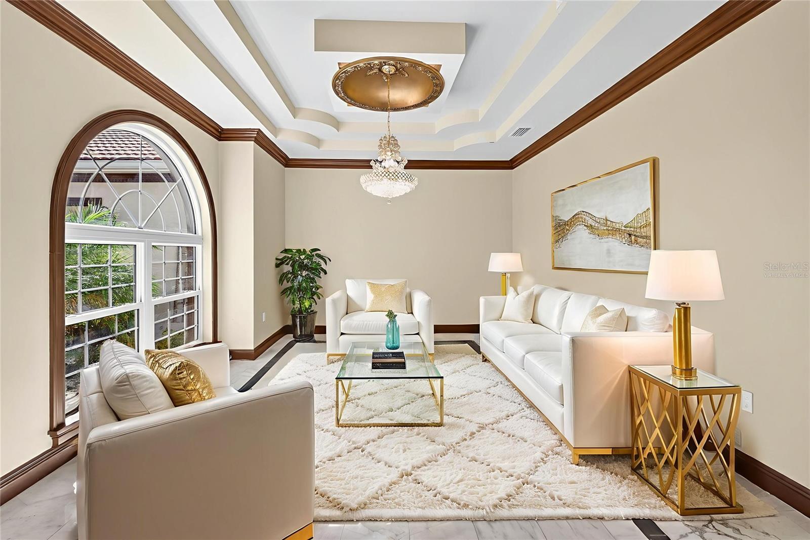 TB8438650 Property Photo