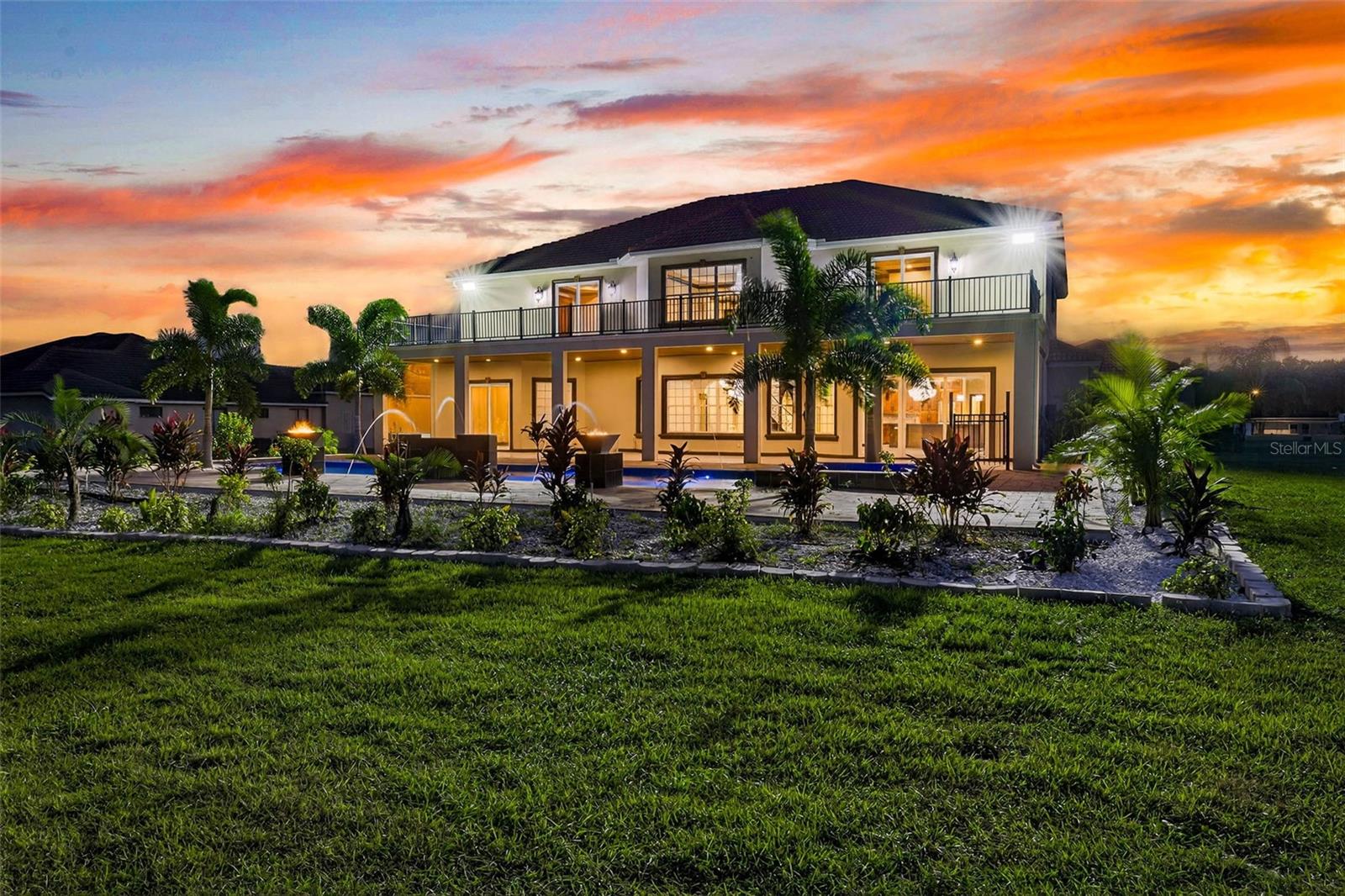 TB8438650 Property Photo