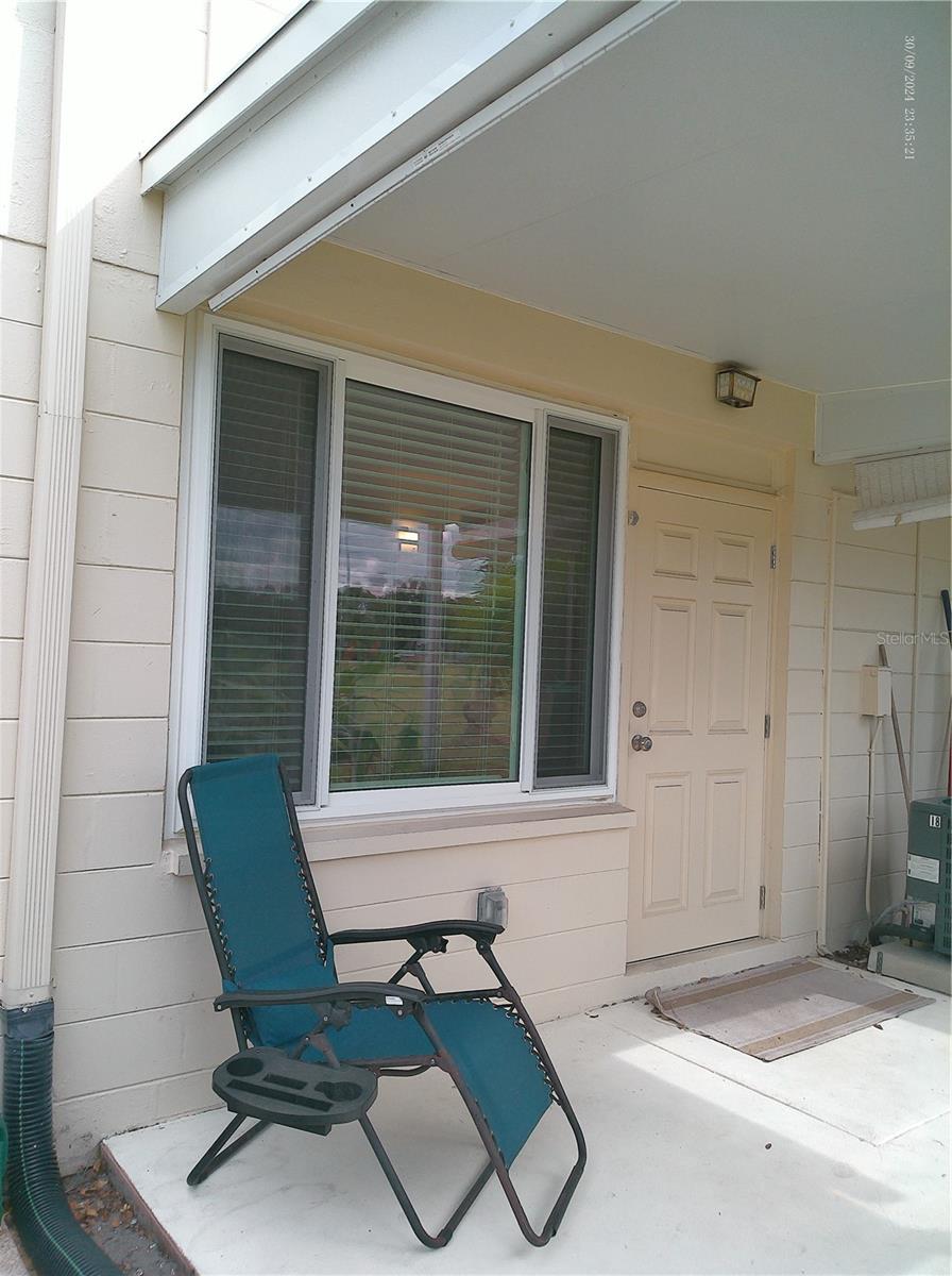 W7879946 Property Photo