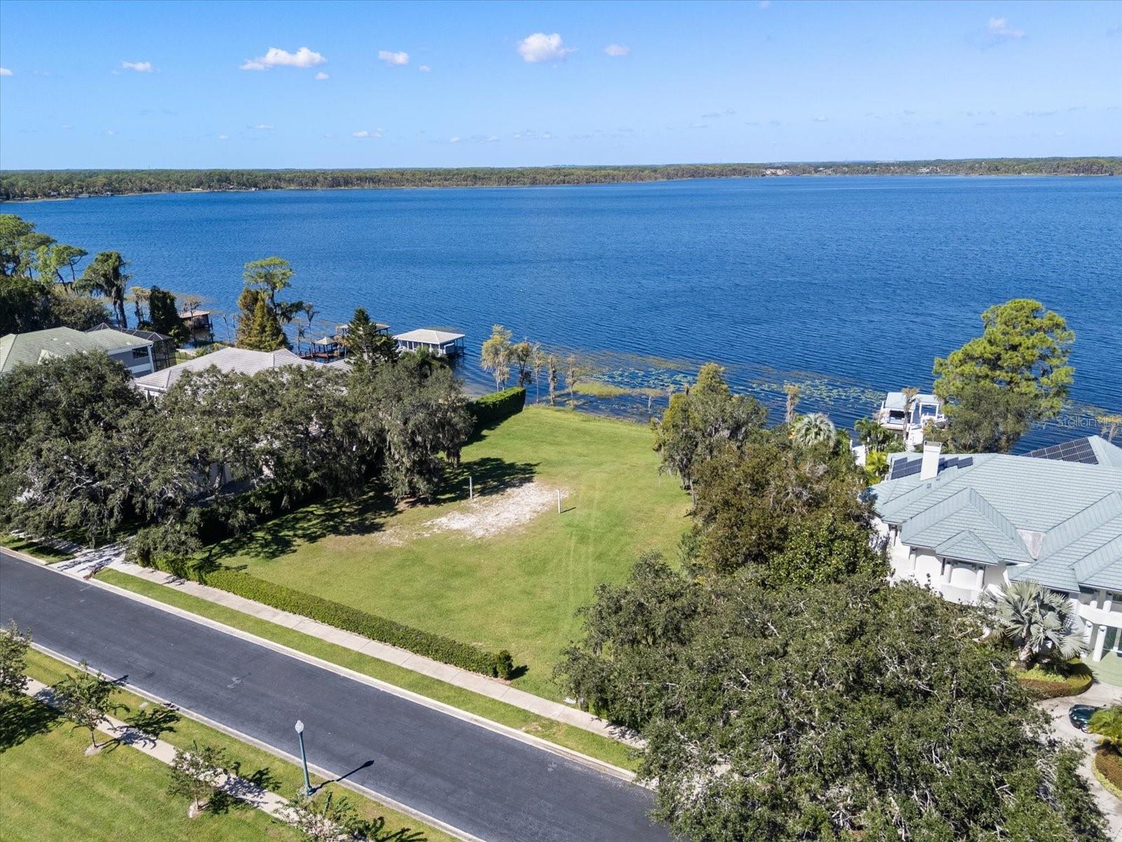 O6353160 Property Photo