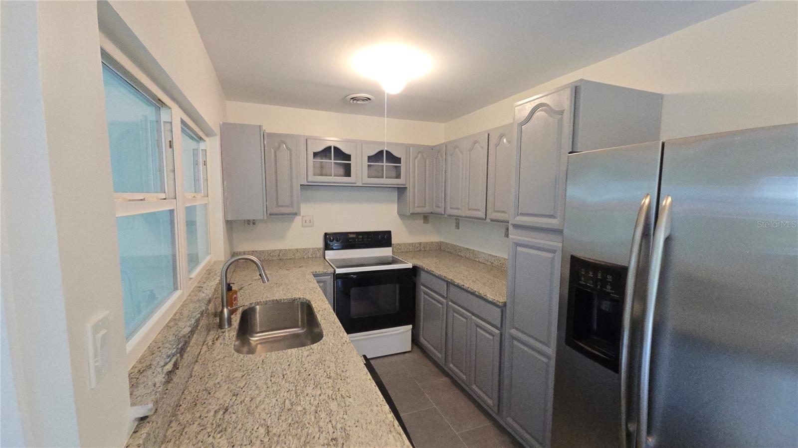 115 15TH AVE SW, LARGO, FL, 33770