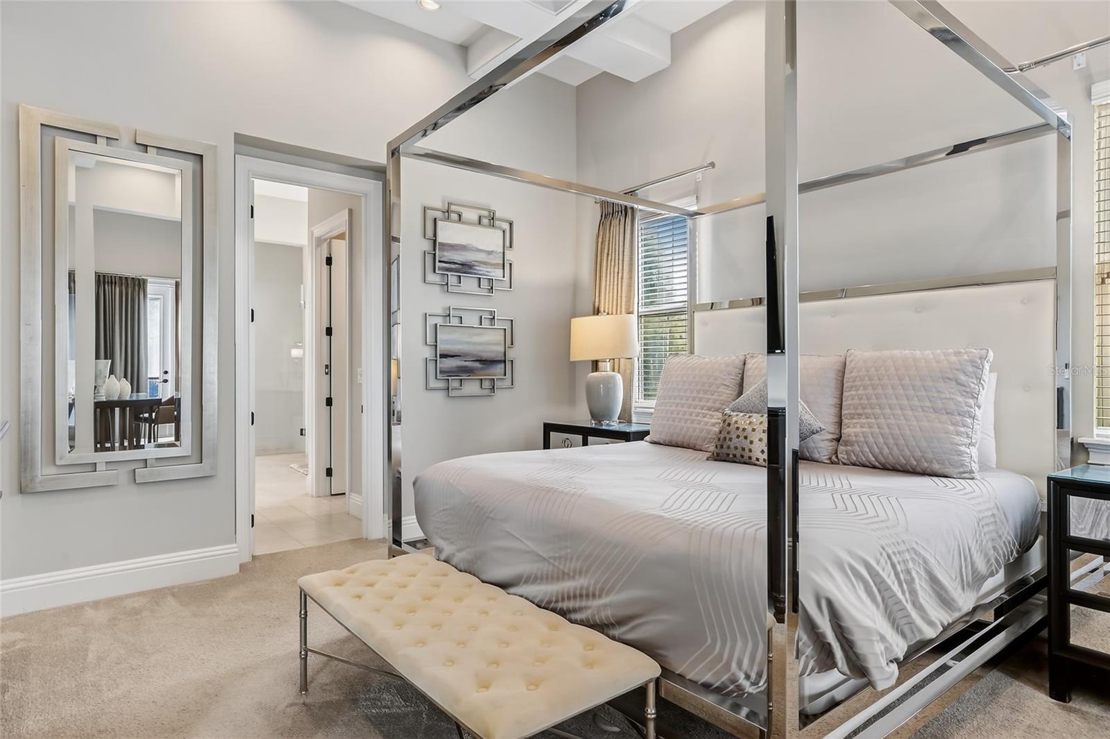 O6353227 Property Photo