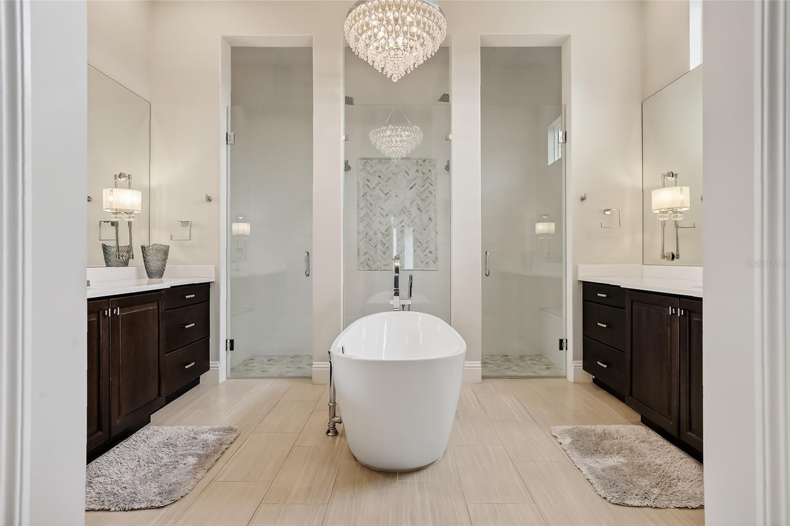 O6353227 Property Photo