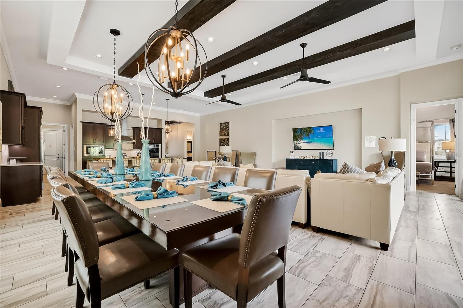 O6353227 Property Photo