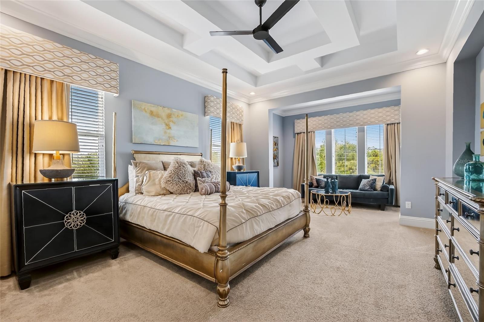 O6353227 Property Photo