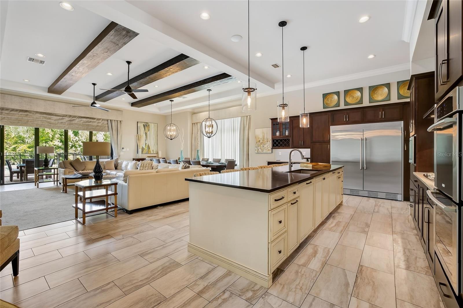 O6353227 Property Photo