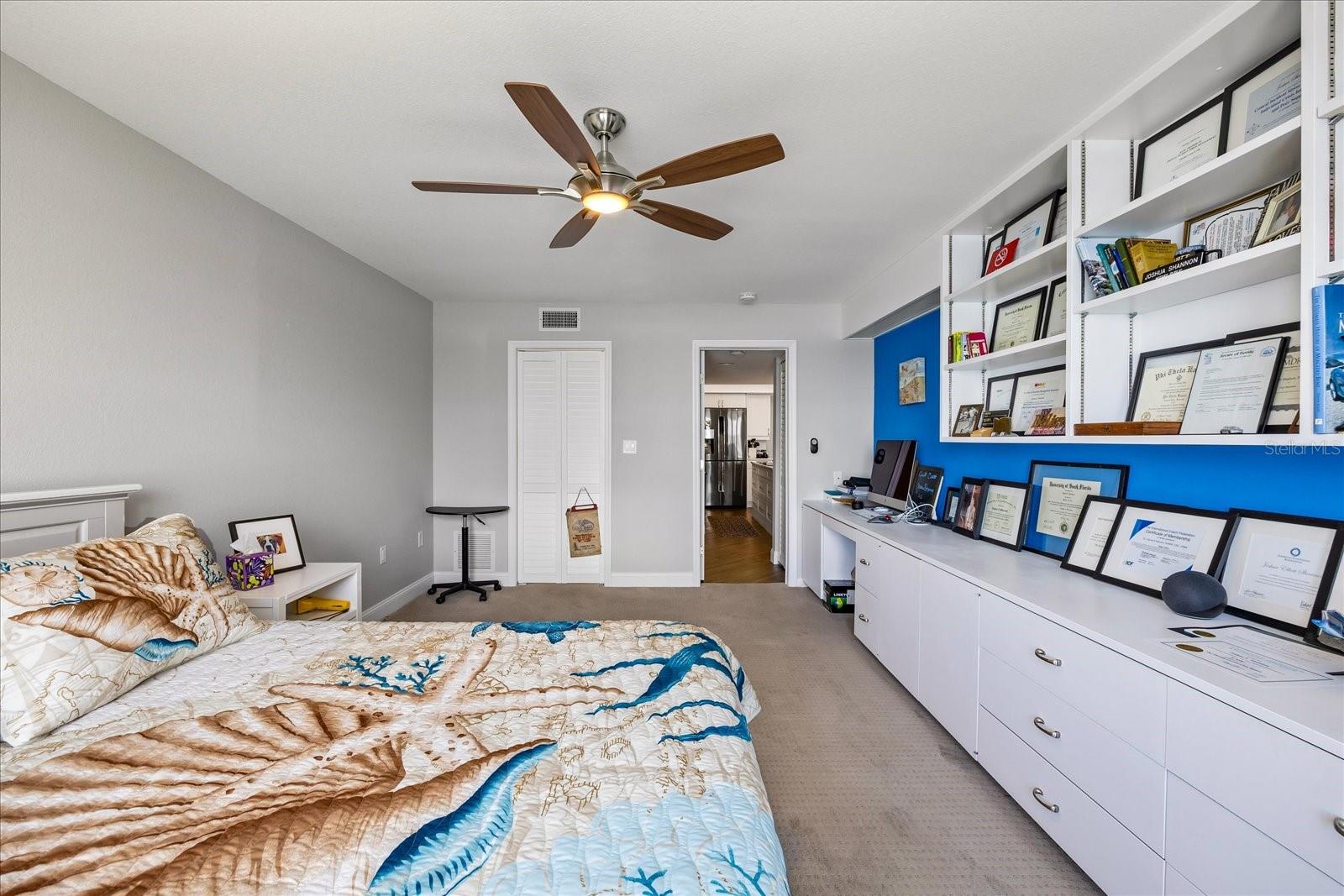 5200 BRITTANY DR S #303, ST PETERSBURG, FL, 33715