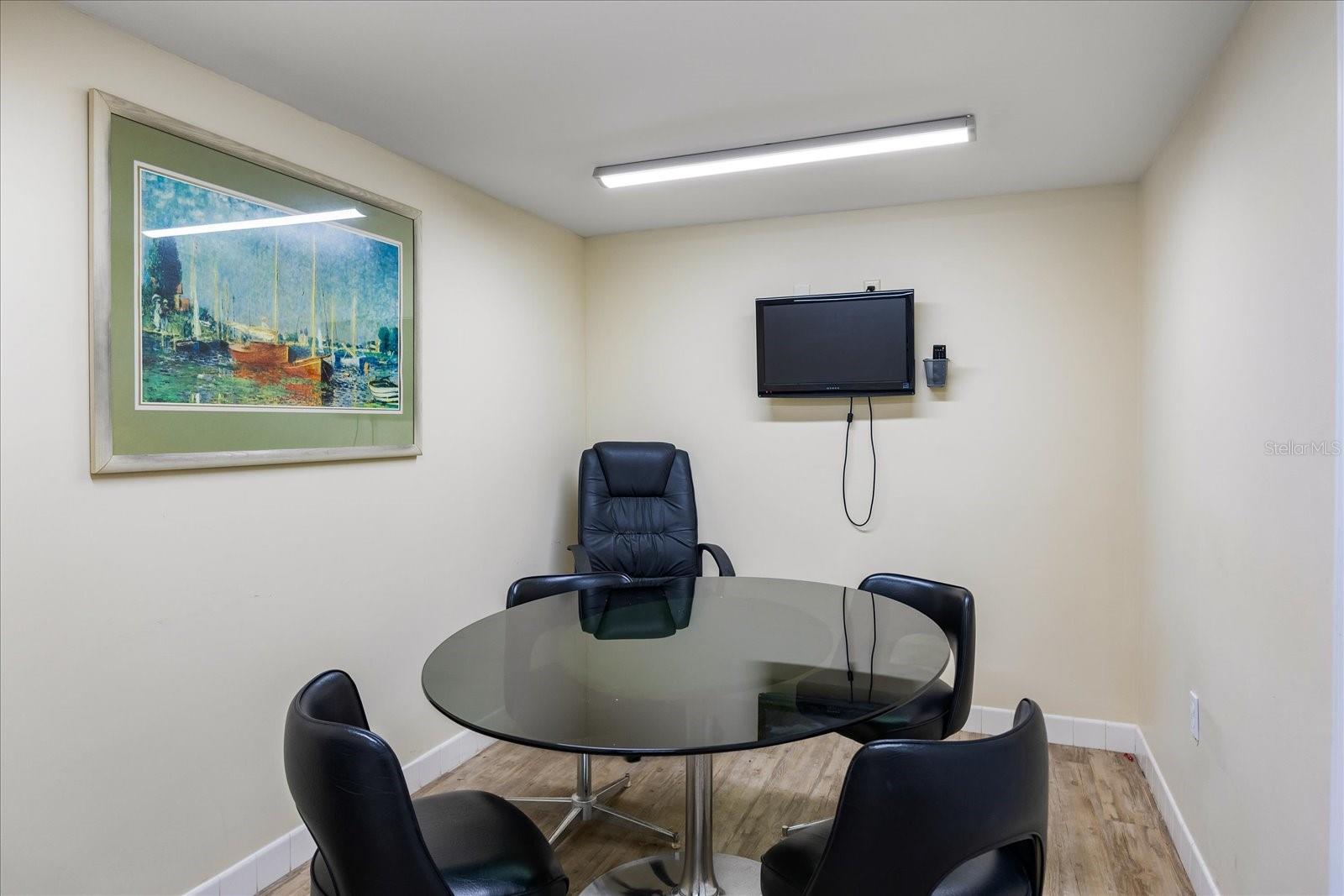 5200 BRITTANY DR S #303, ST PETERSBURG, FL, 33715