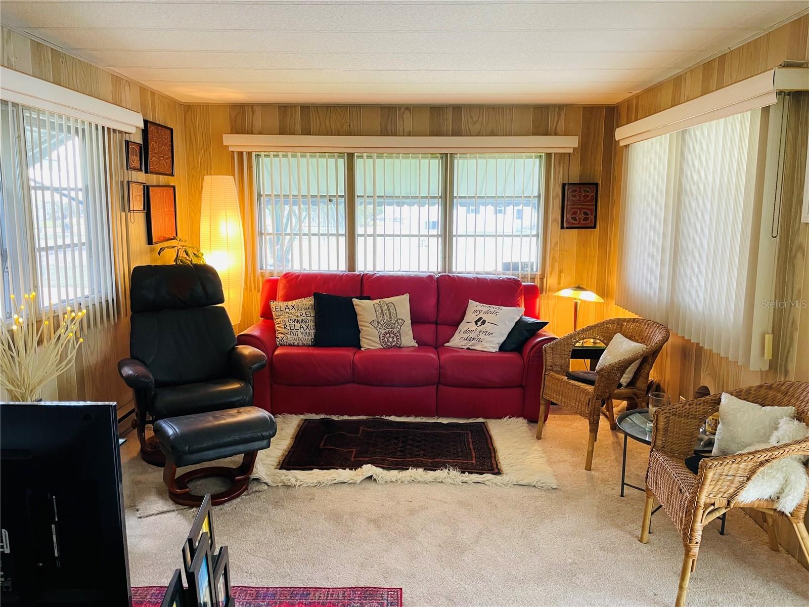 A4668782 Property Photo