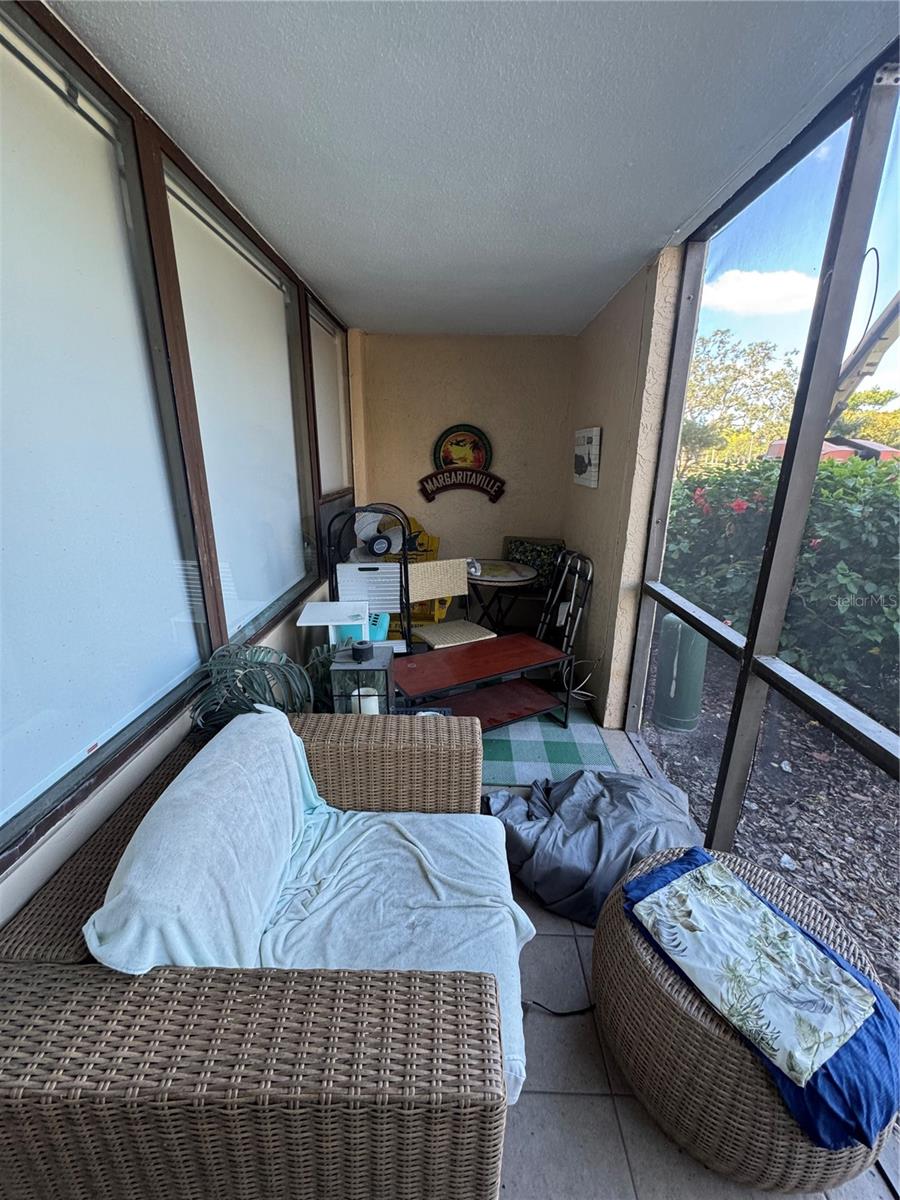 TB8438743 Property Photo