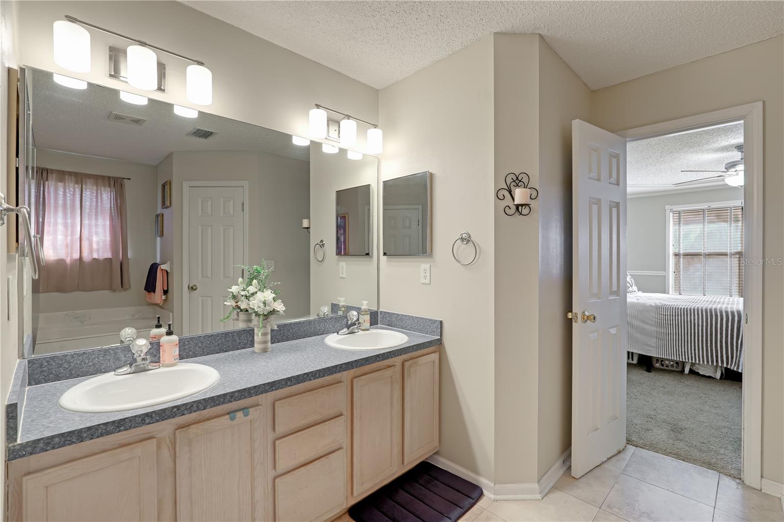 701 CAMP FRANCIS JOHNSON RD, ORANGE PARK, FL, 32065