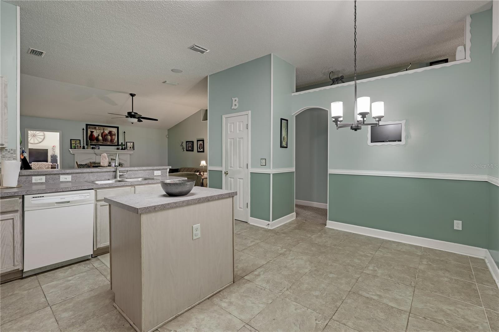 701 CAMP FRANCIS JOHNSON RD, ORANGE PARK, FL, 32065