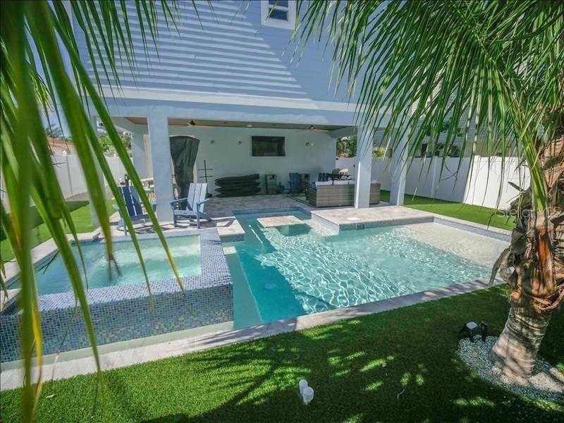 A4668810 Property Photo