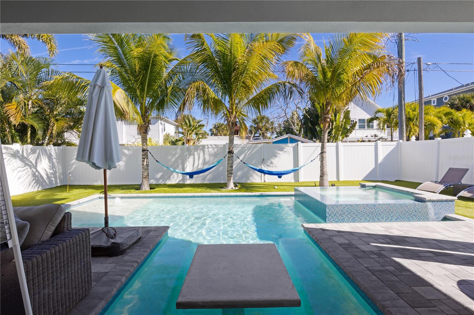 A4668810 Property Photo