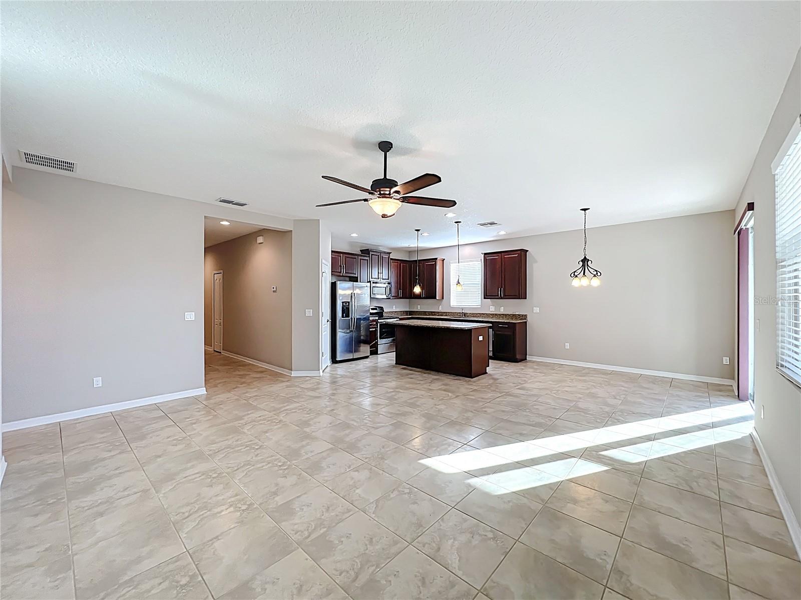 3280 PLUMLEE CT, GRAND ISLAND, FL, 32735