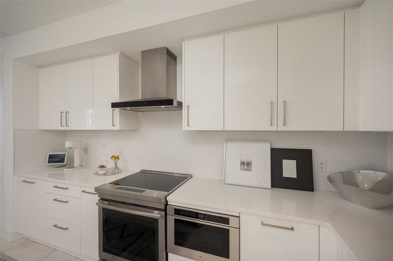 111 S PINEAPPLE AVE #1013, SARASOTA, FL, 34236