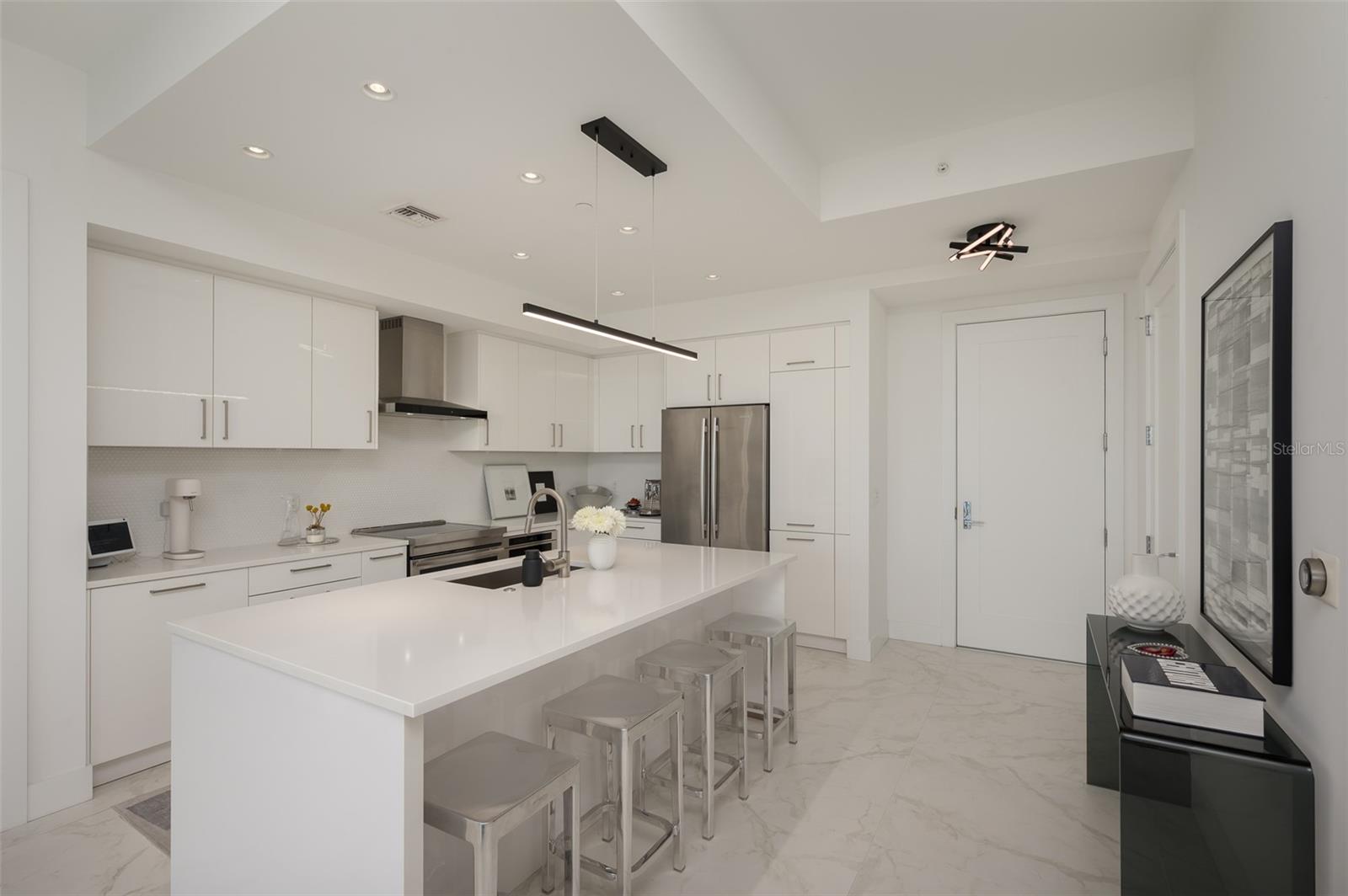 111 S PINEAPPLE AVE #1013, SARASOTA, FL, 34236