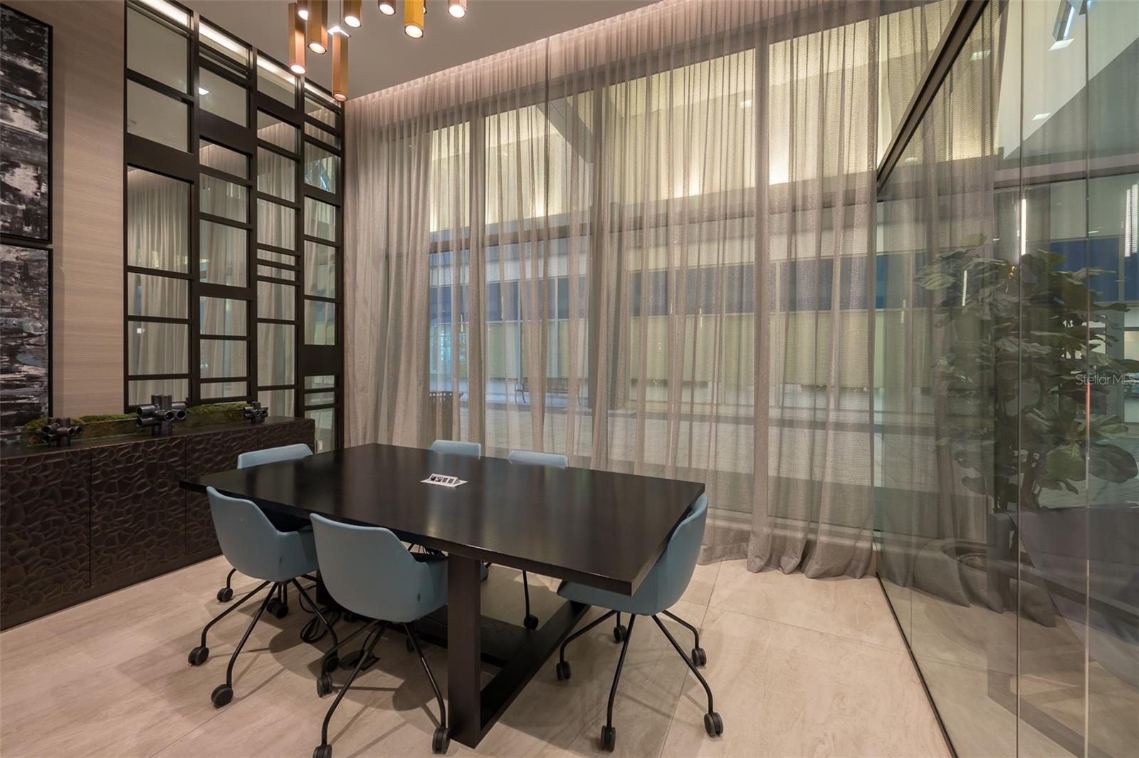 111 S PINEAPPLE AVE #1013, SARASOTA, FL, 34236