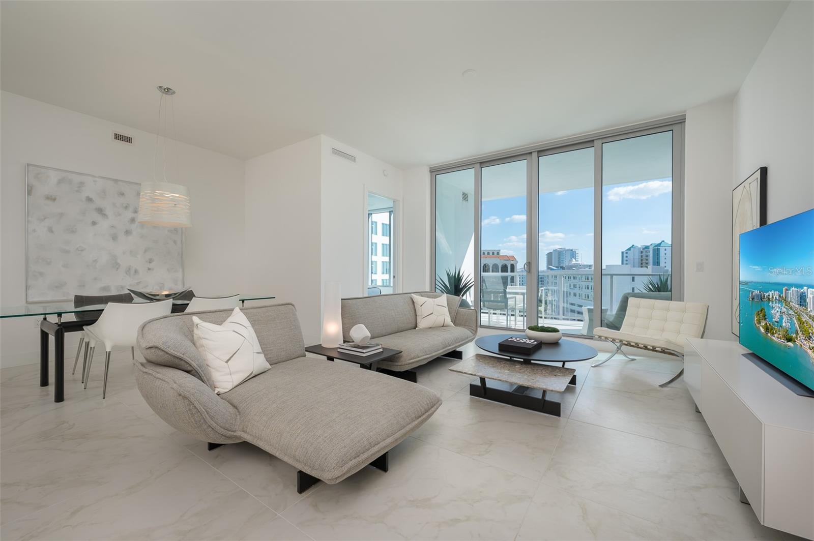 111 S PINEAPPLE AVE #1013, SARASOTA, FL, 34236