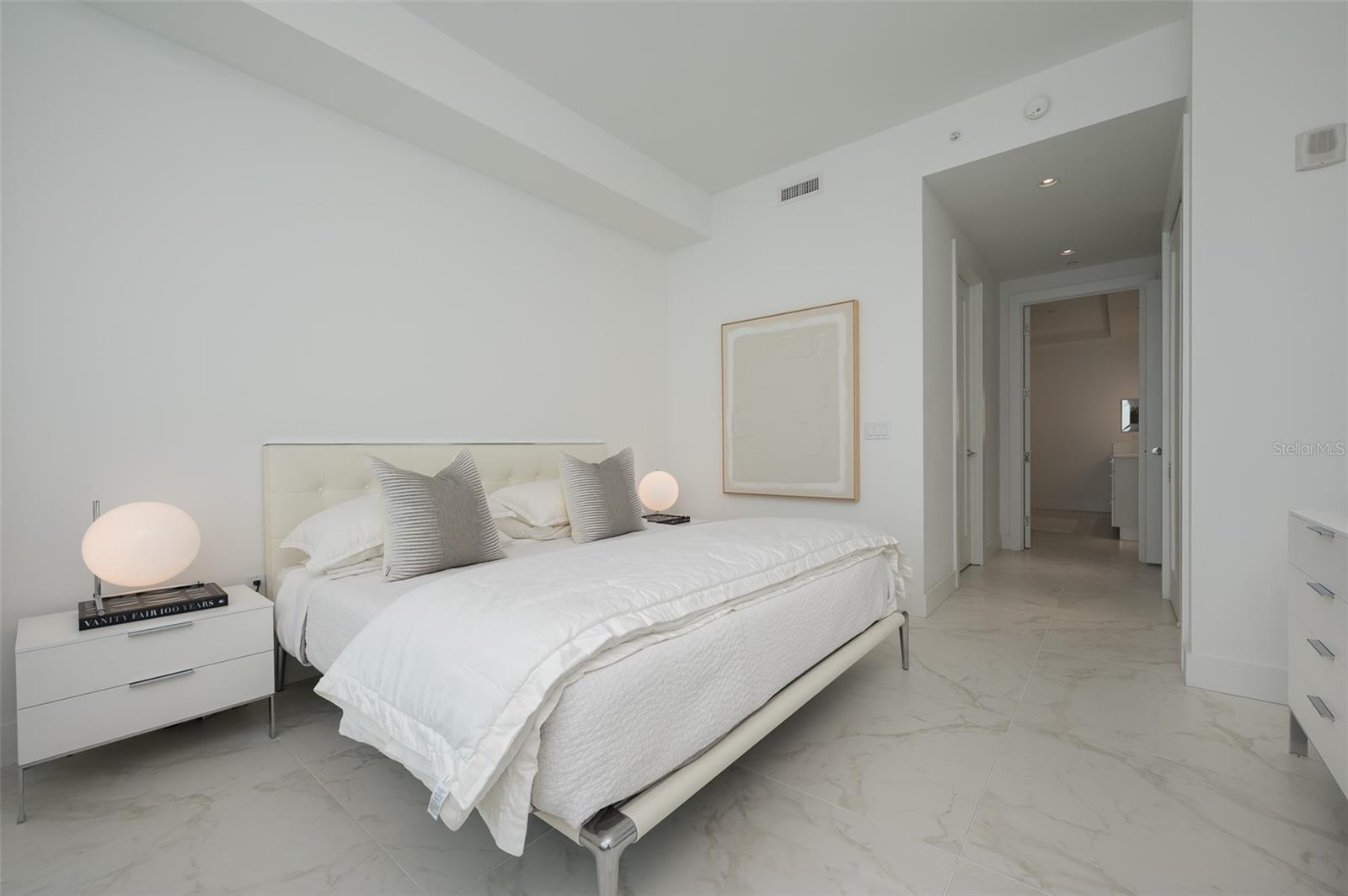 111 S PINEAPPLE AVE #1013, SARASOTA, FL, 34236