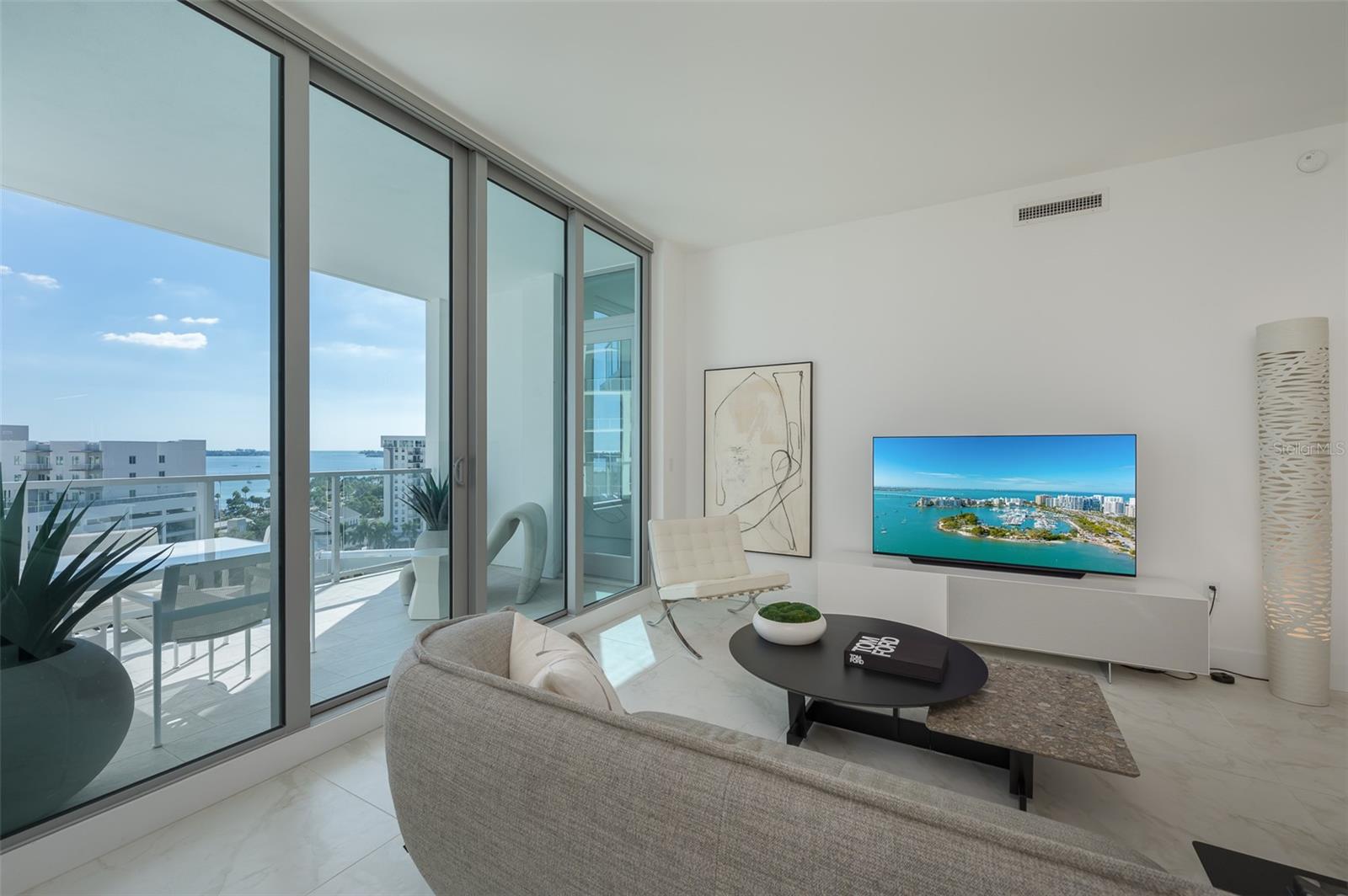 111 S PINEAPPLE AVE #1013, SARASOTA, FL, 34236