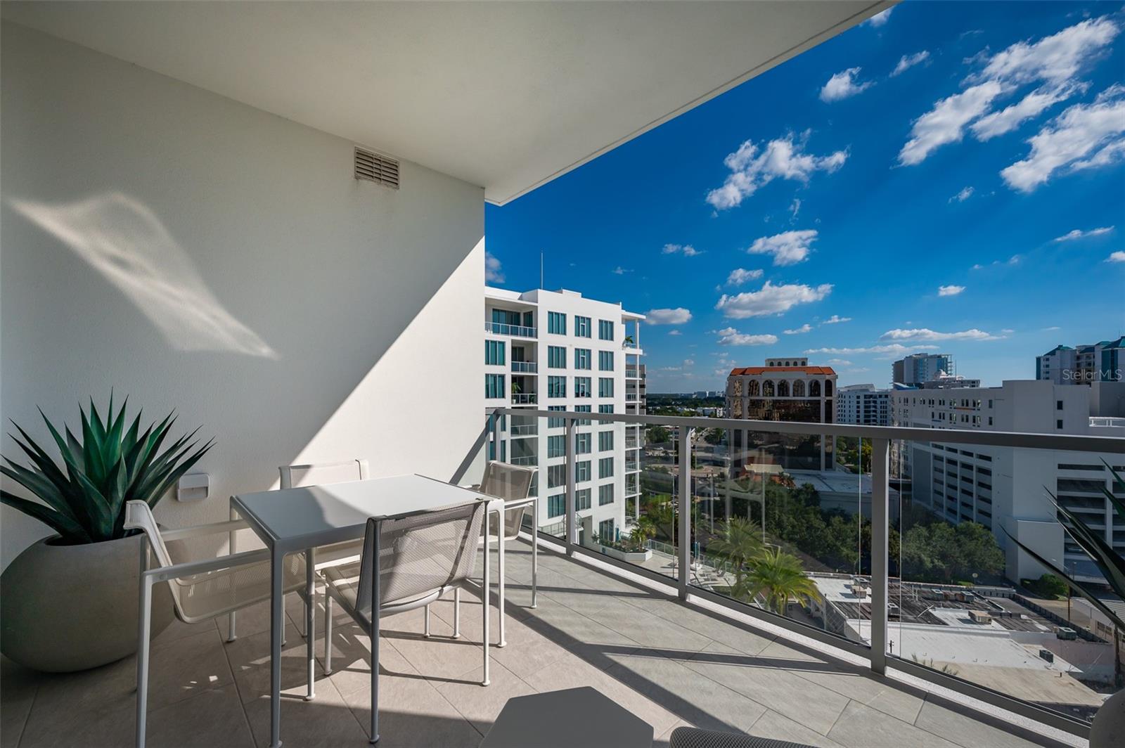 111 S PINEAPPLE AVE #1013, SARASOTA, FL, 34236