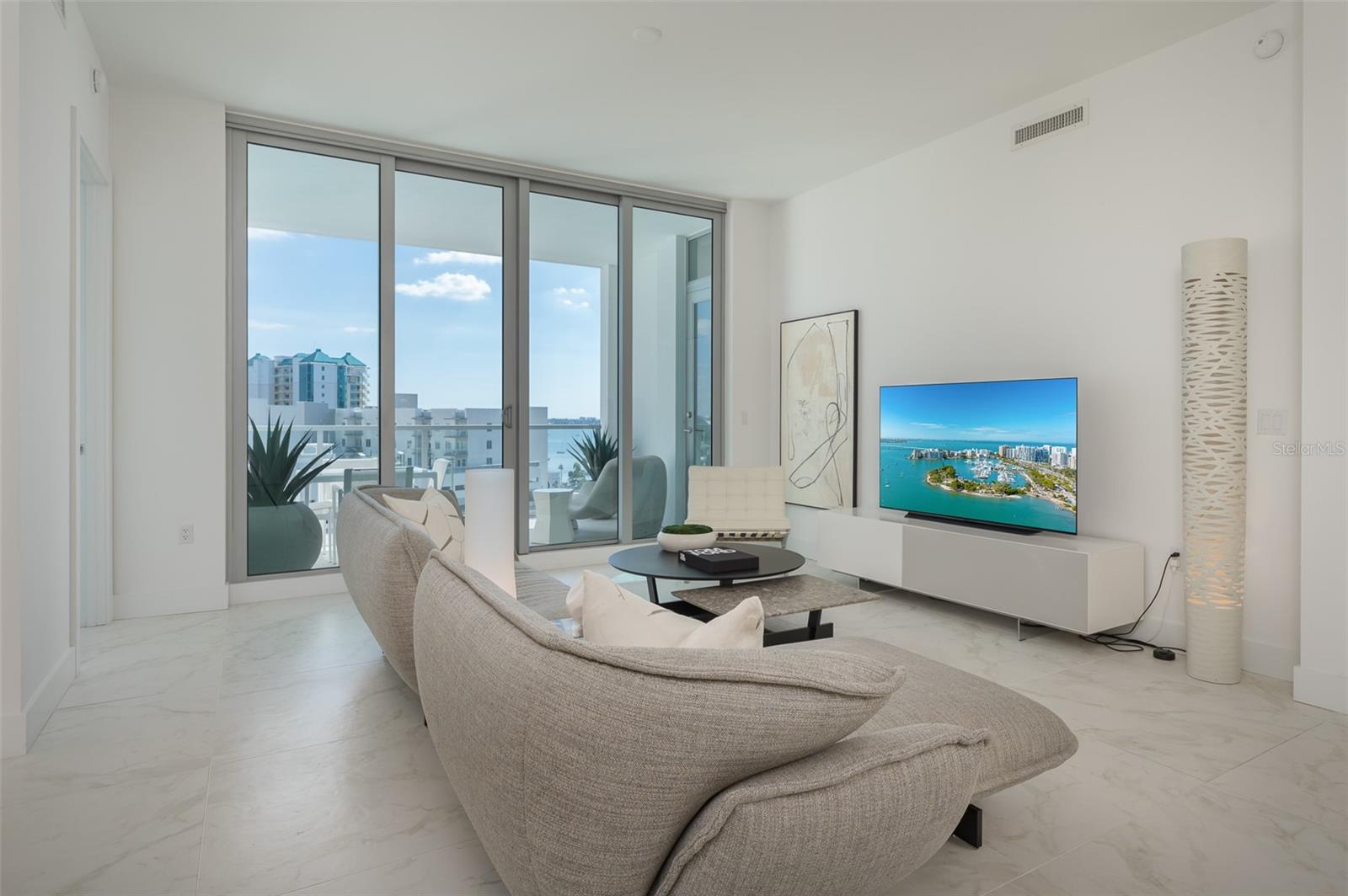 111 S PINEAPPLE AVE #1013, SARASOTA, FL, 34236