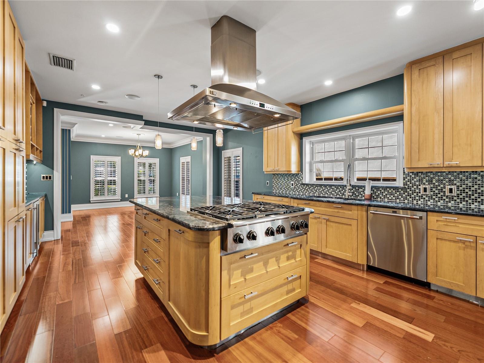 3001 W SAN RAFAEL ST, TAMPA, FL, 33629