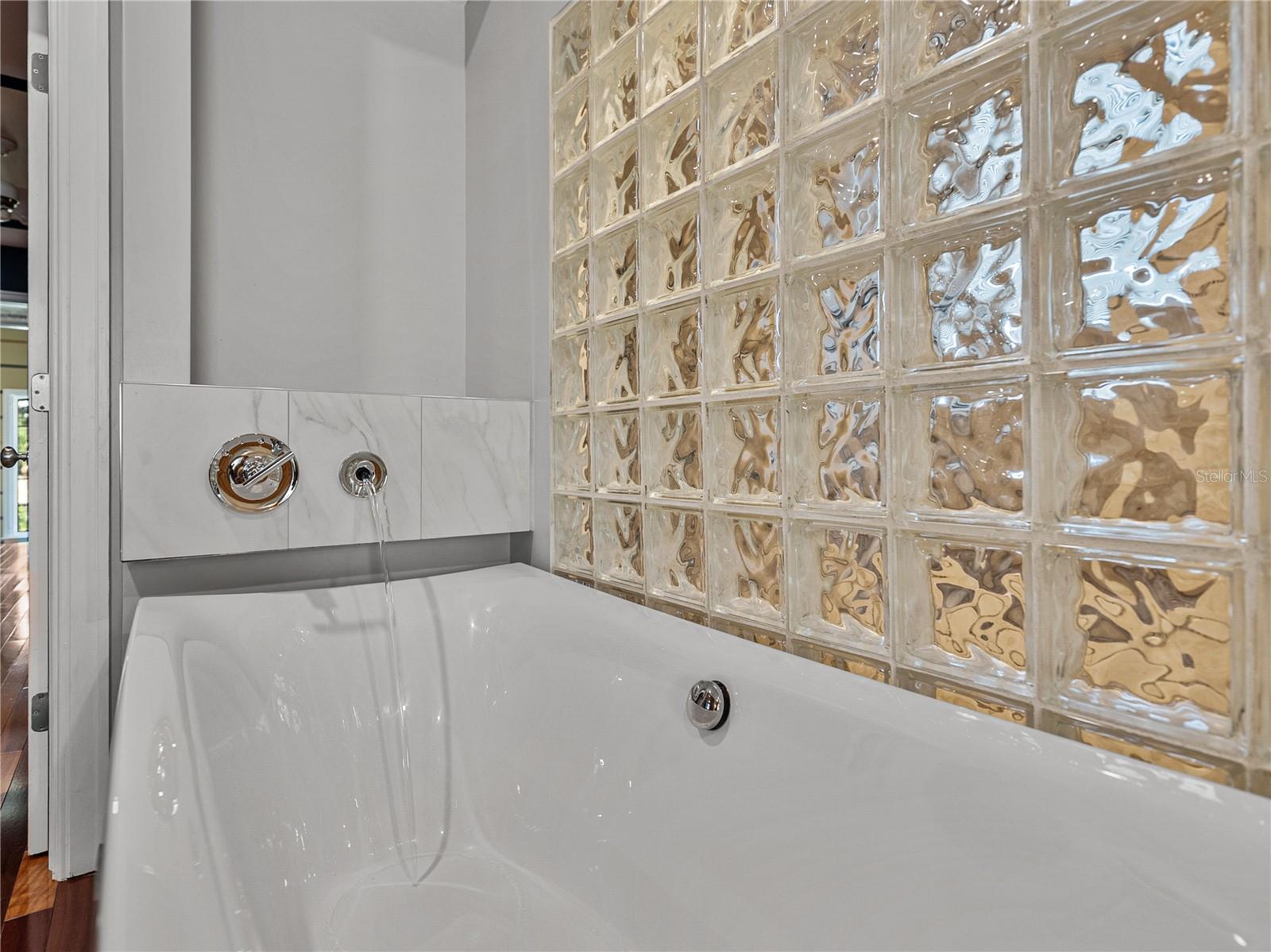 3001 W SAN RAFAEL ST, TAMPA, FL, 33629