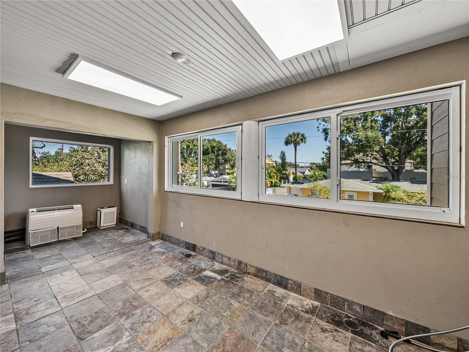 3001 W SAN RAFAEL ST, TAMPA, FL, 33629