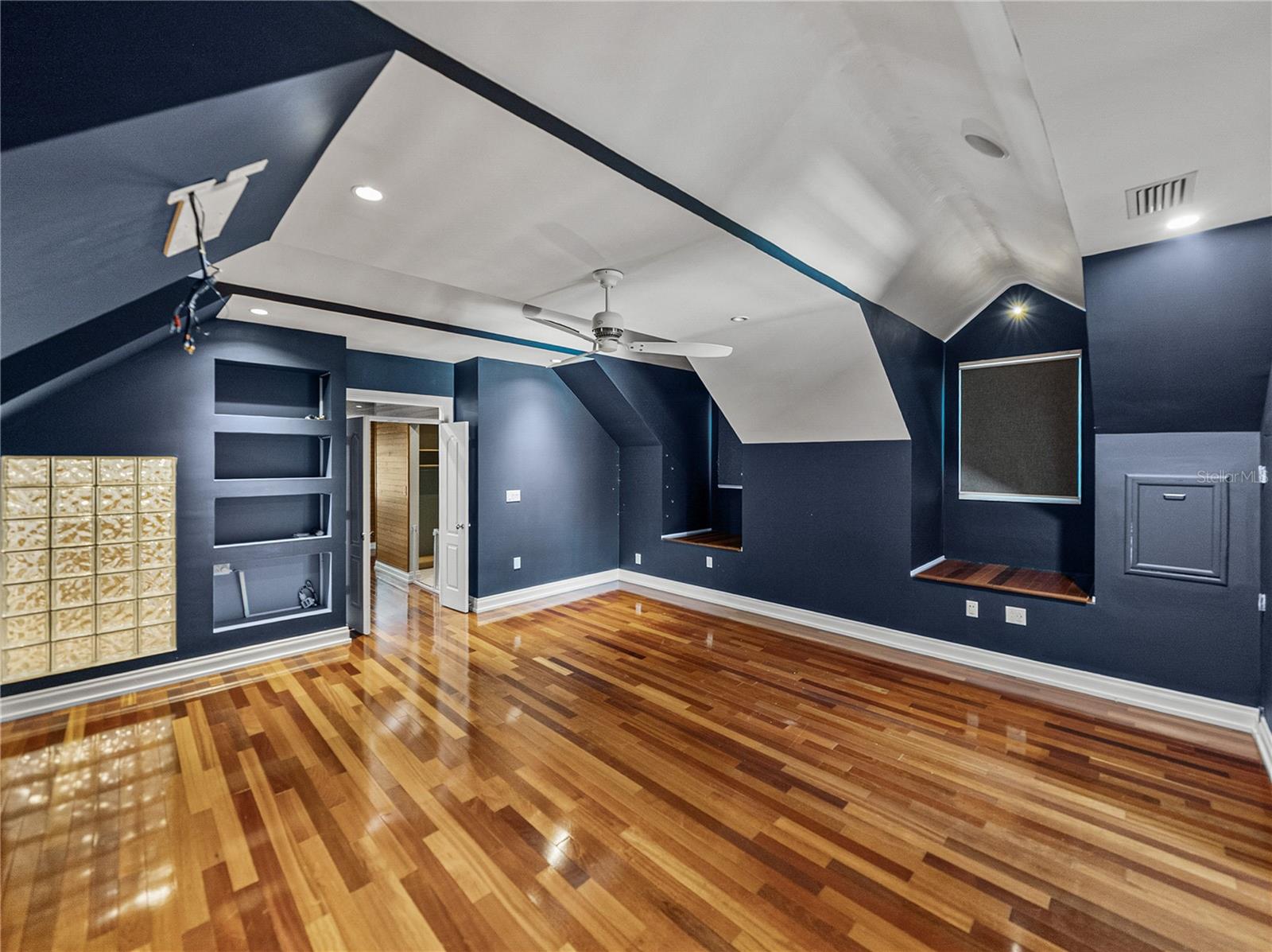 3001 W SAN RAFAEL ST, TAMPA, FL, 33629