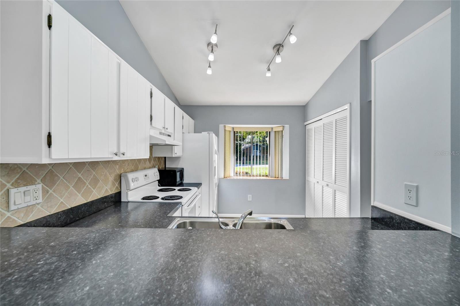 6956 COUNTRY CORNER LN #3, ORLANDO, FL, 32809