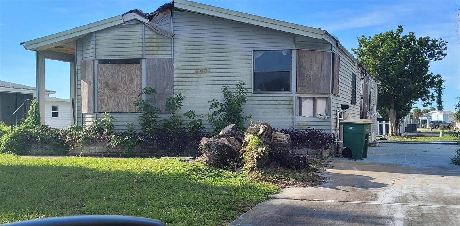 O6353336 Property Photo