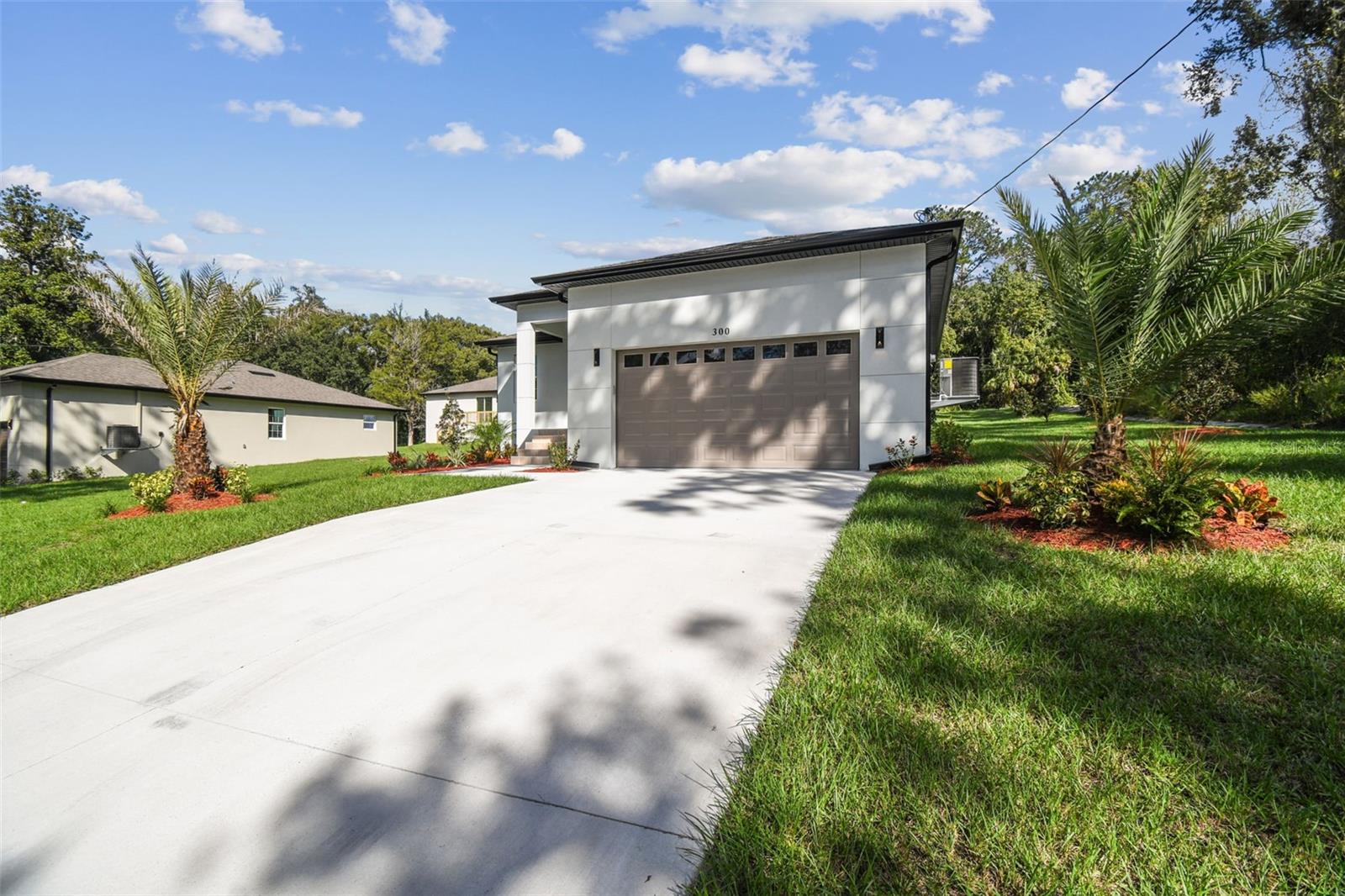 300 N LEMON AVE, BROOKSVILLE, FL, 34601
