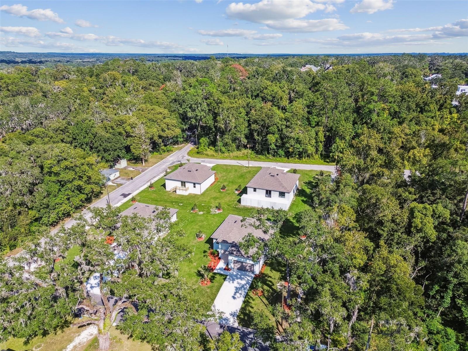 300 N LEMON AVE, BROOKSVILLE, FL, 34601