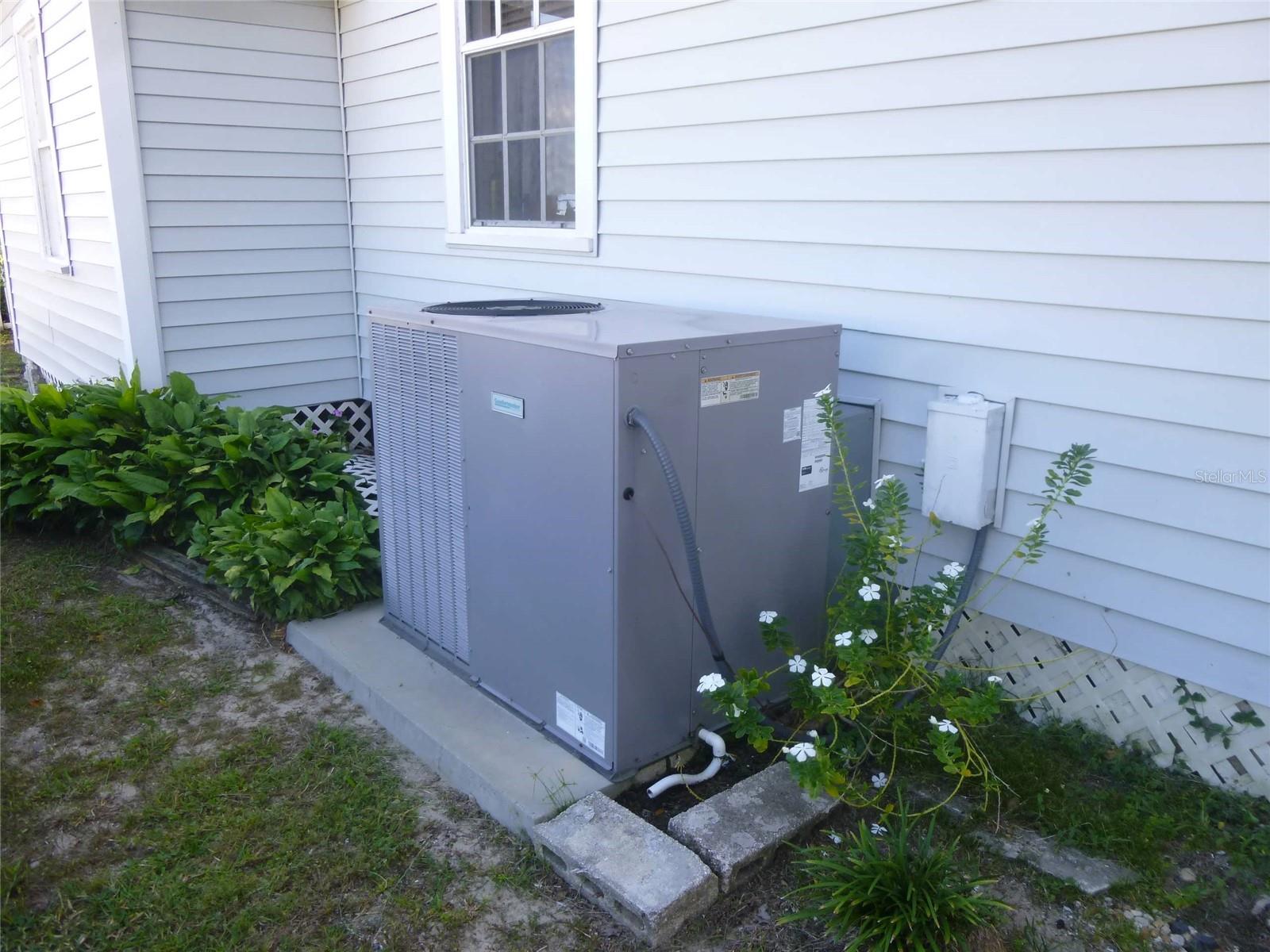 280 OVEROCKER CIR, FROSTPROOF, FL, 33843