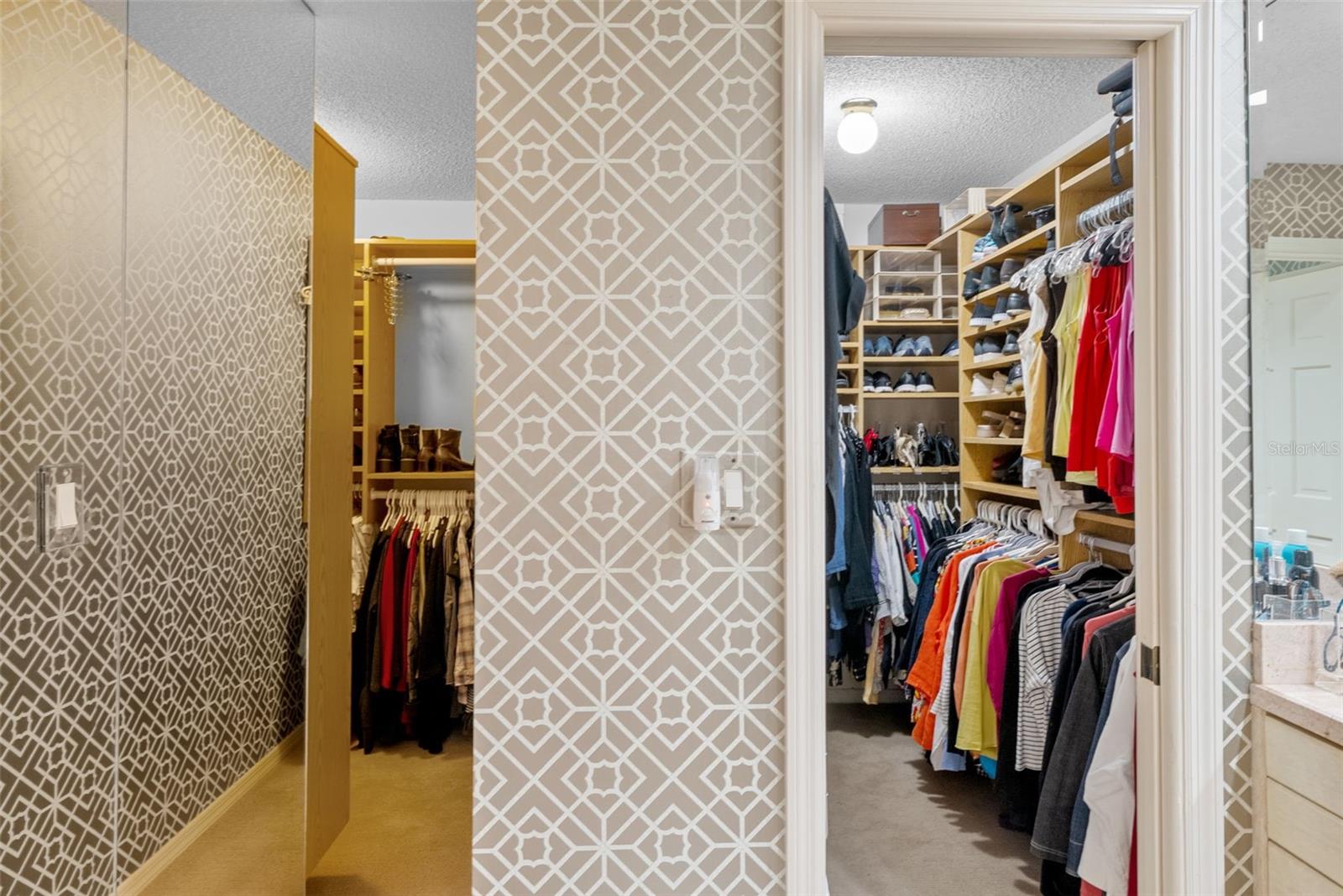 TB8438940 Property Photo