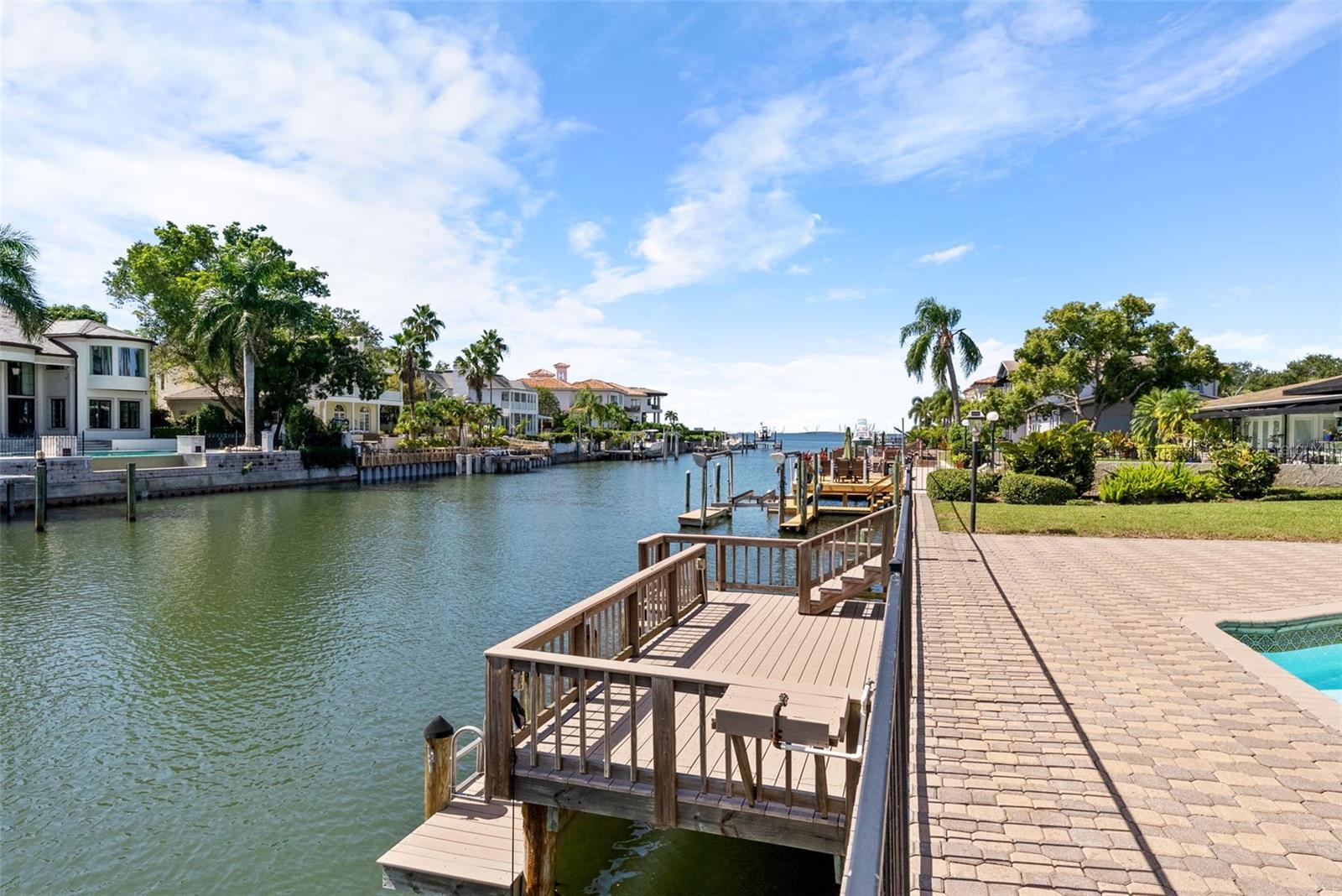 TB8438940 Property Photo