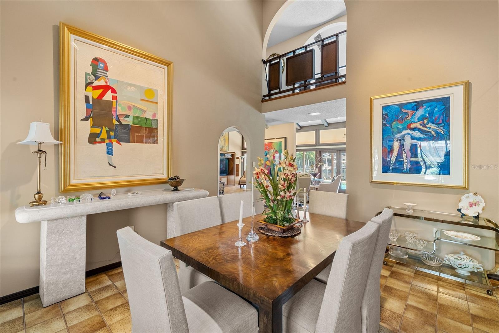 TB8438940 Property Photo