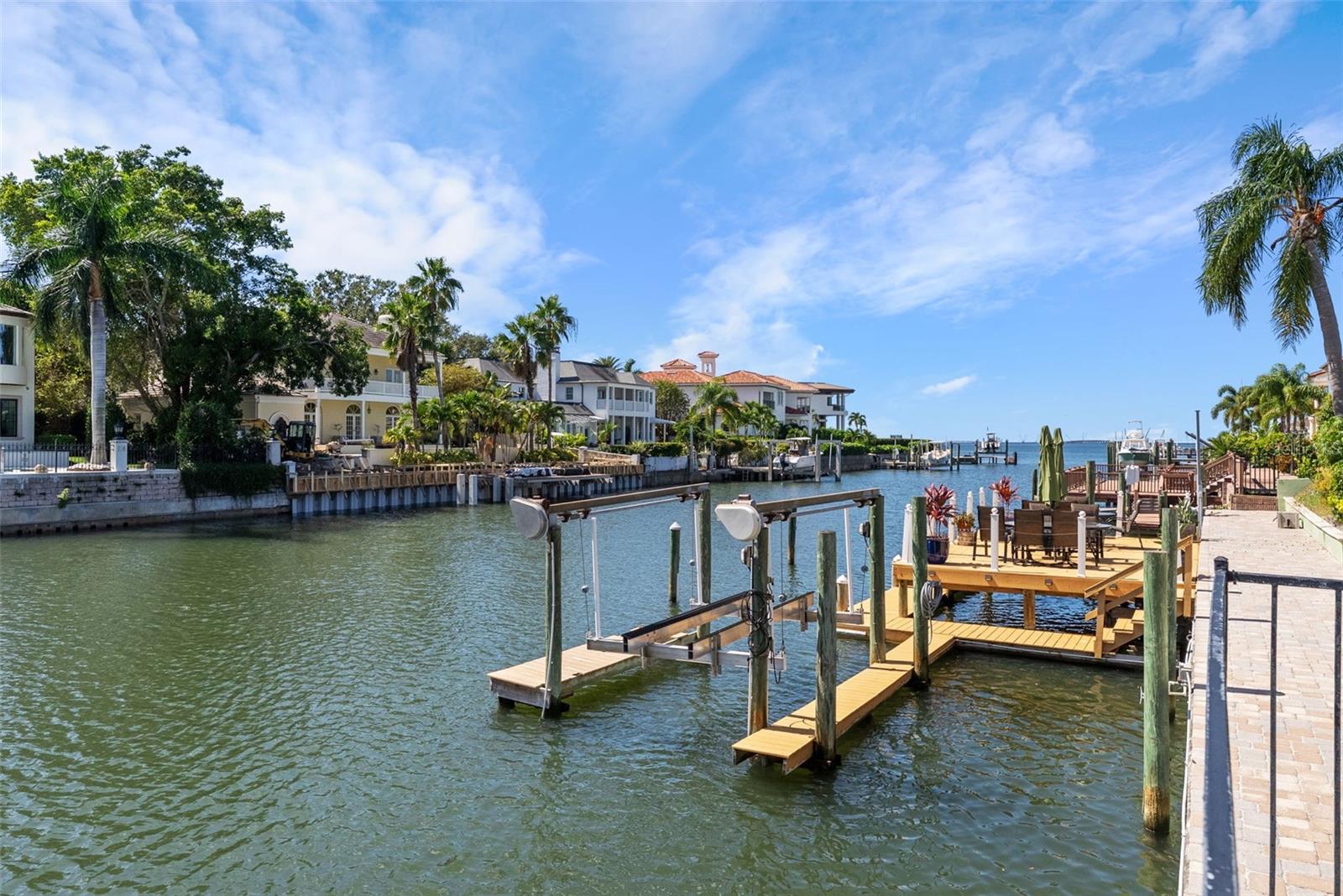 TB8438940 Property Photo