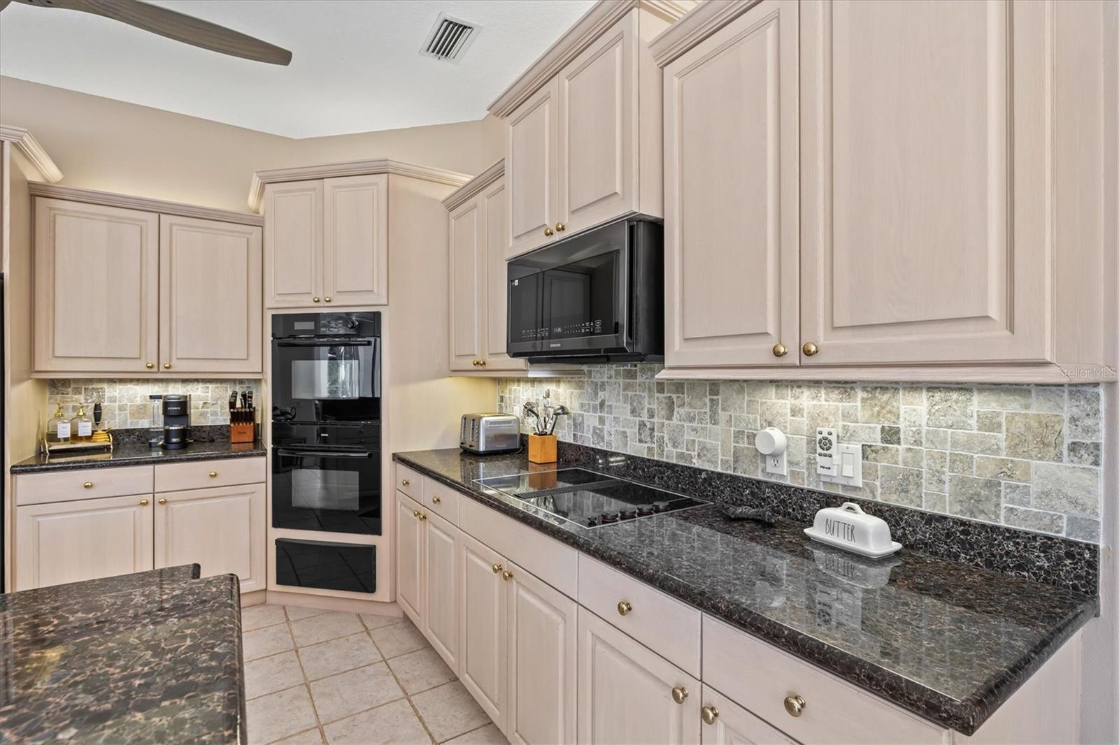 2042 TIMUCUA TRL, NOKOMIS, FL, 34275