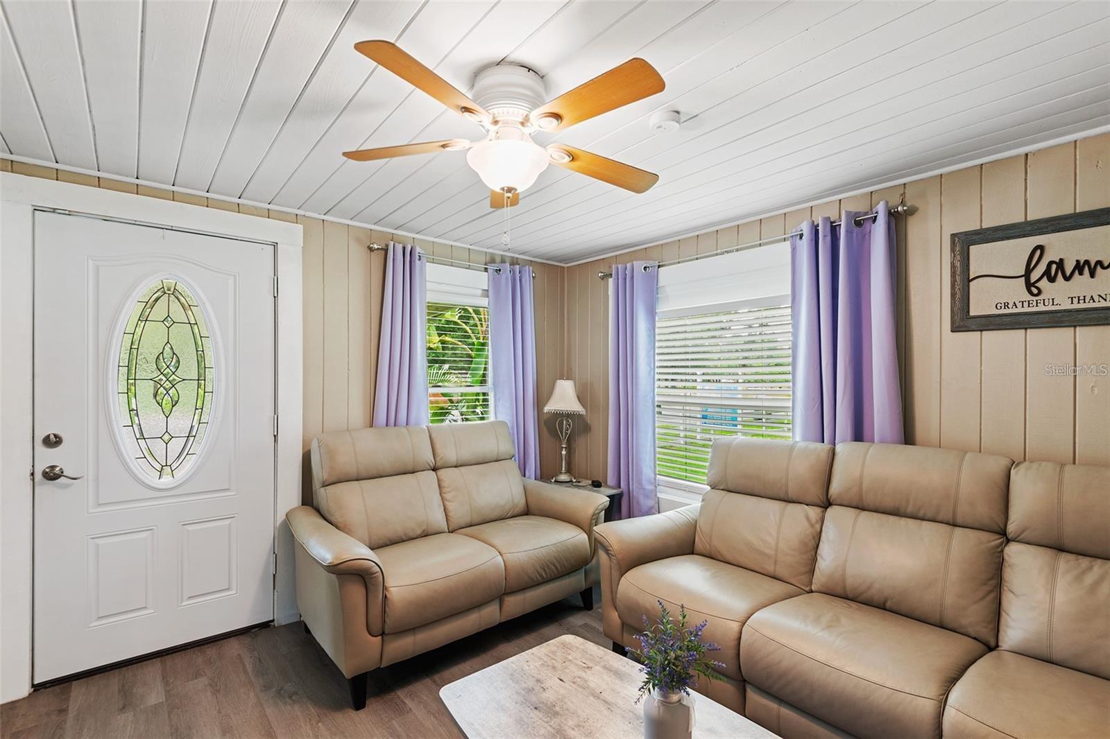 954 REYNOLDS RD, LAKELAND, FL, 33801