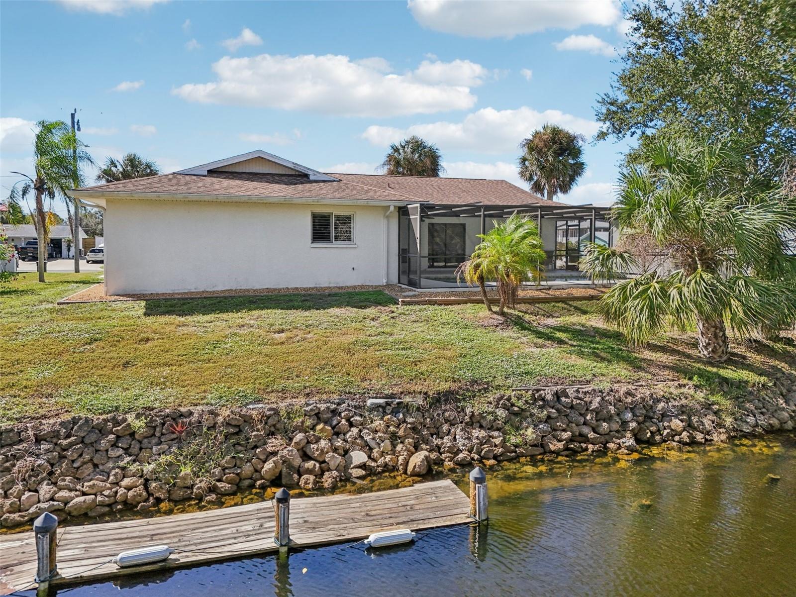 560 SANDLOR DR, ENGLEWOOD, FL, 34223