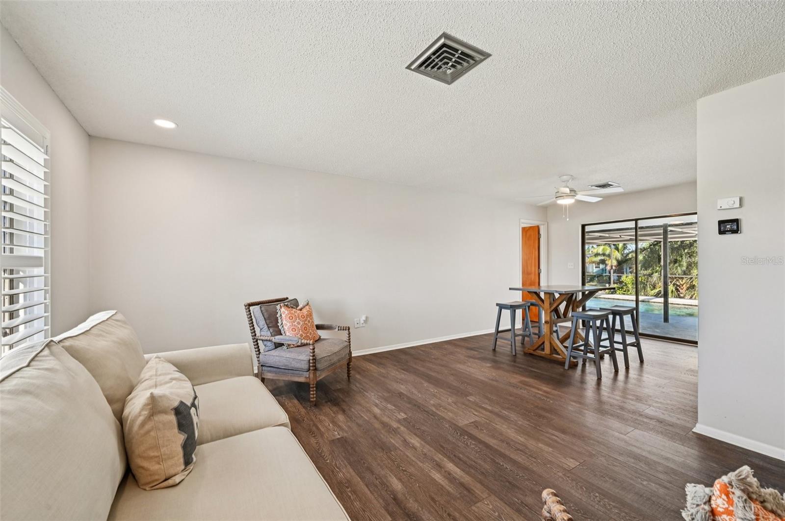 560 SANDLOR DR, ENGLEWOOD, FL, 34223