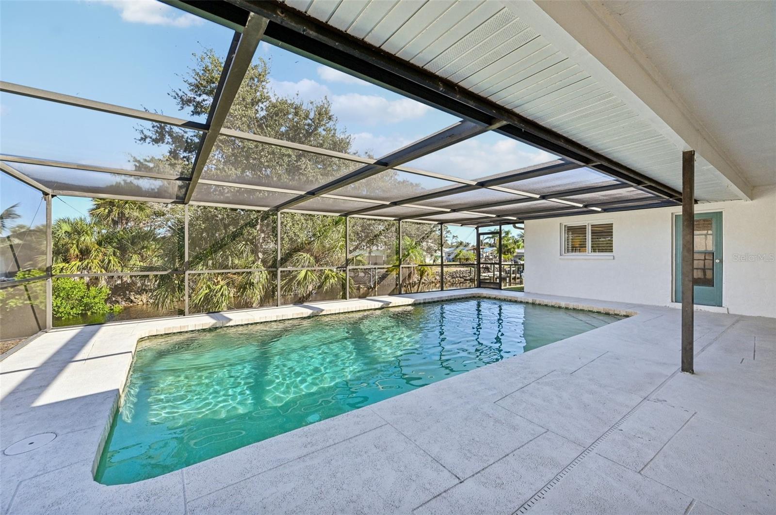 560 SANDLOR DR, ENGLEWOOD, FL, 34223