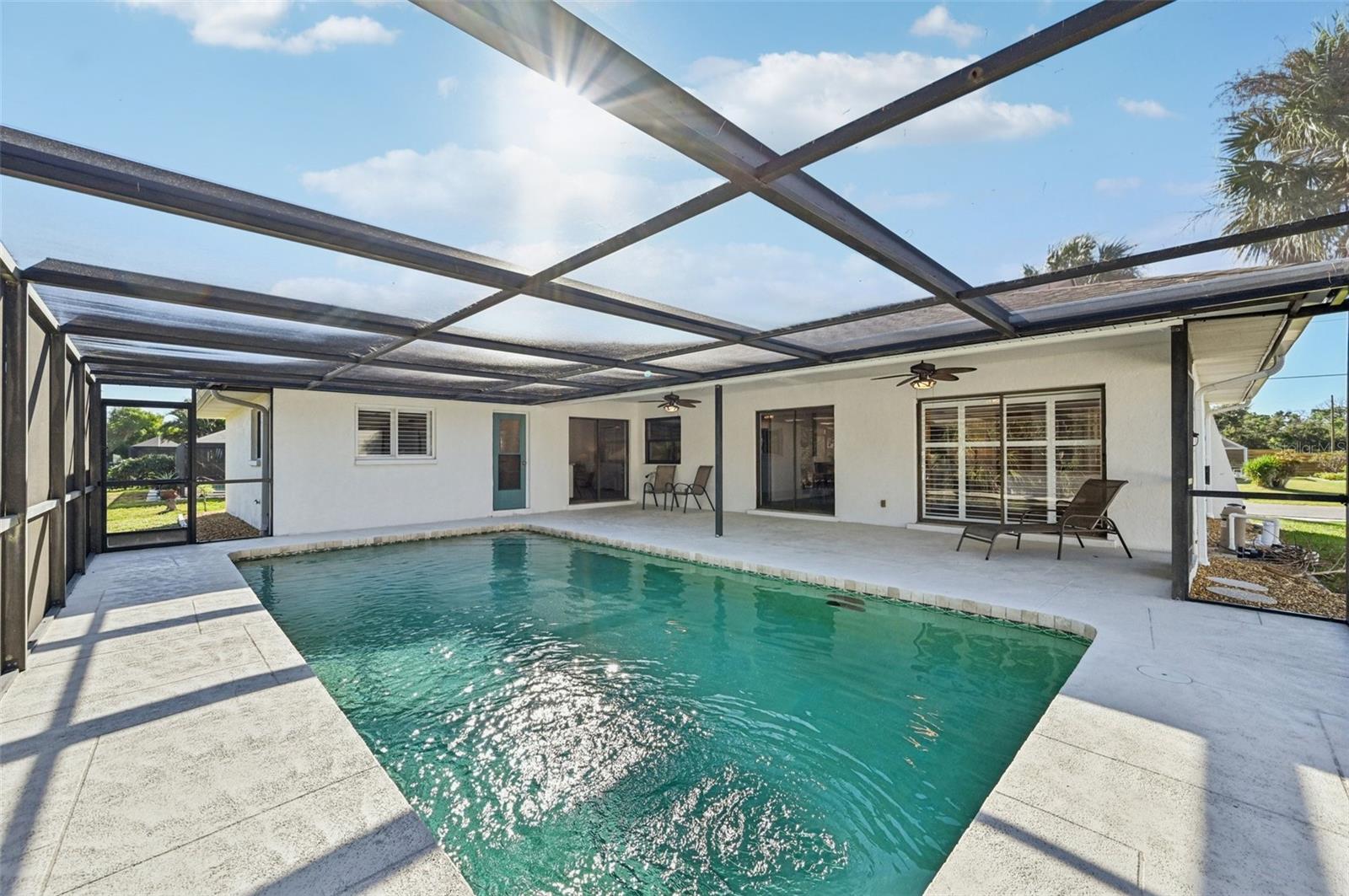 560 SANDLOR DR, ENGLEWOOD, FL, 34223