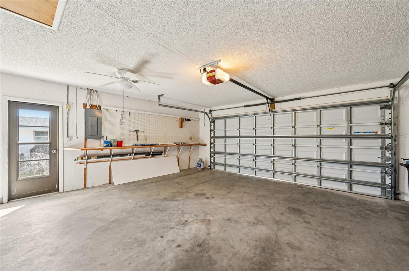 560 SANDLOR DR, ENGLEWOOD, FL, 34223