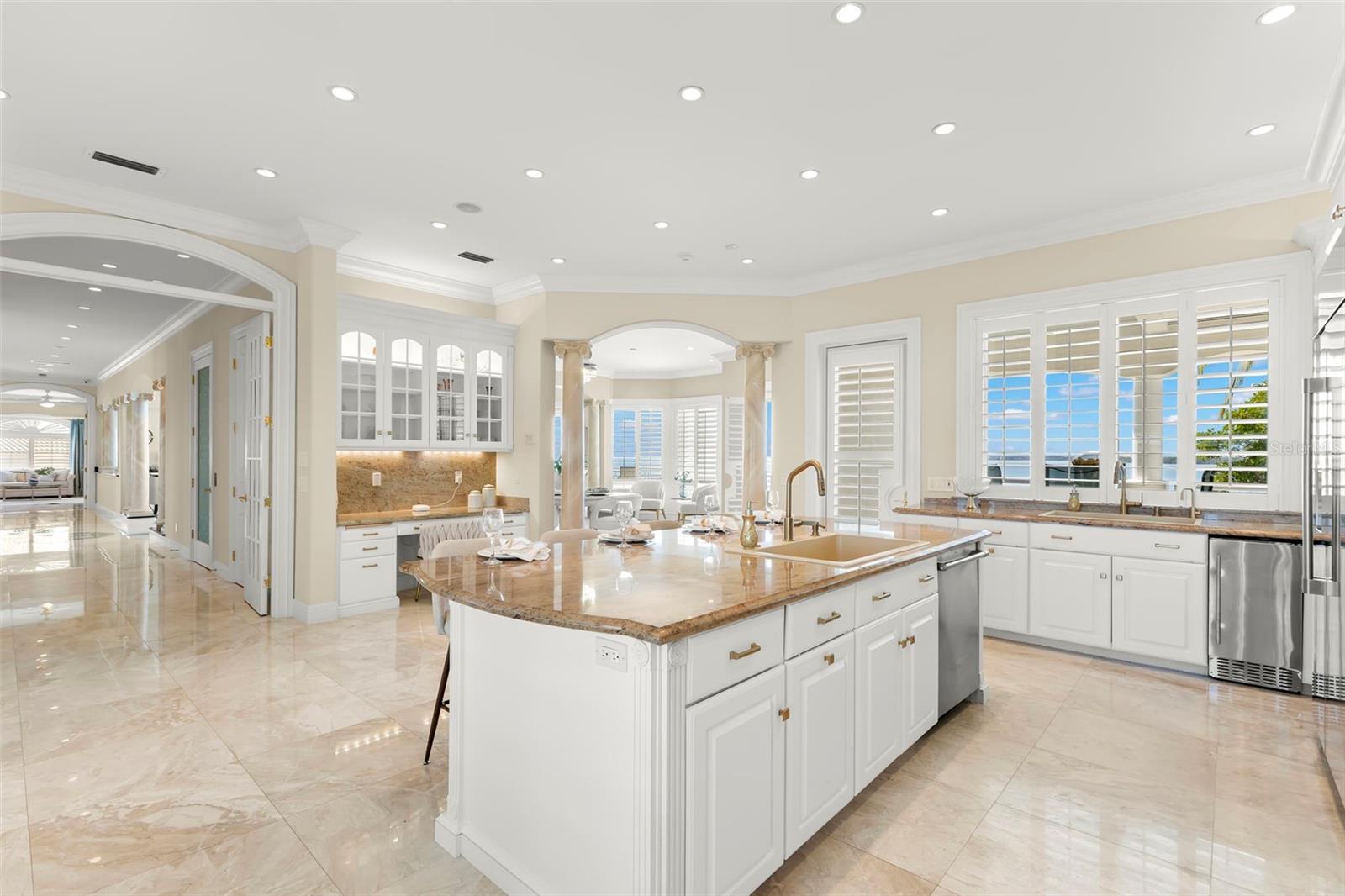 6199 54TH ST S, ST PETERSBURG, FL, 33715