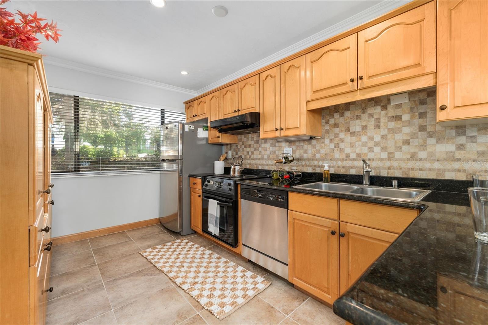 2754 SW 14TH DR #111, GAINESVILLE, FL, 32608