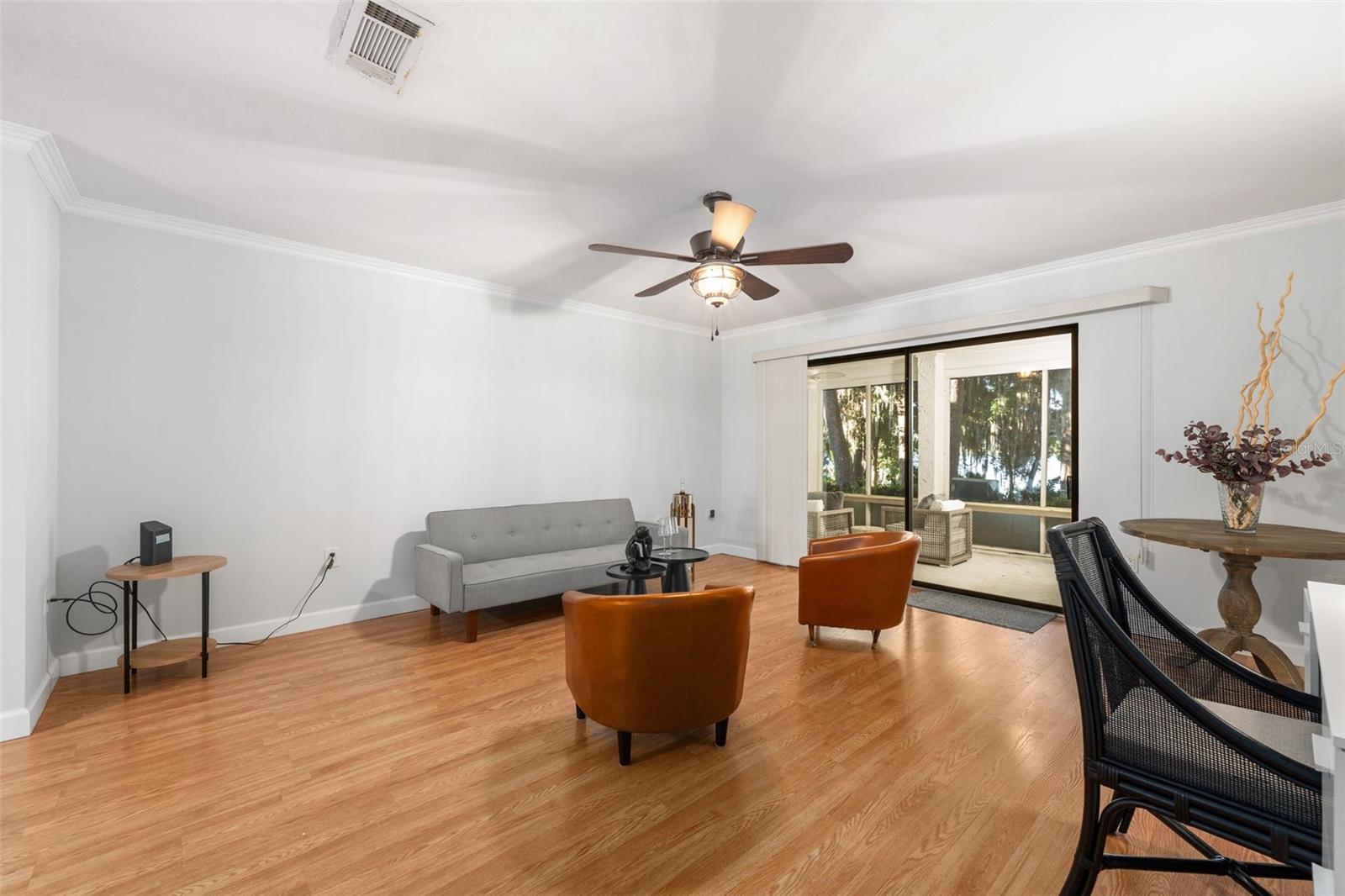 2754 SW 14TH DR #111, GAINESVILLE, FL, 32608